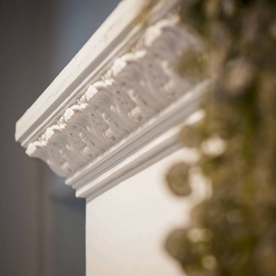 Detail der historischen Stuckdecke im Kanzleihaus